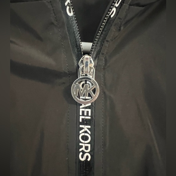 Michael Kors puffy winter jacket small - Picture 4 of 5